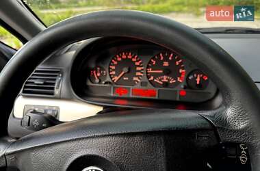 Седан BMW 3 Series 2002 в 