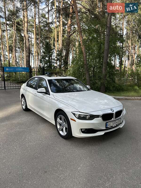 Седан BMW 3 Series 2014 в Броварах