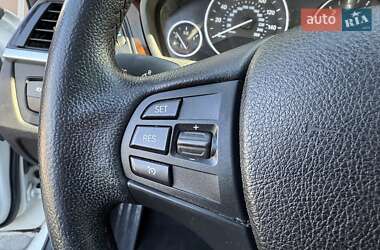 Седан BMW 3 Series 2015 в 