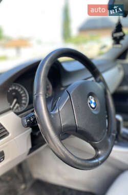 Седан BMW 3 Series 2005 в 