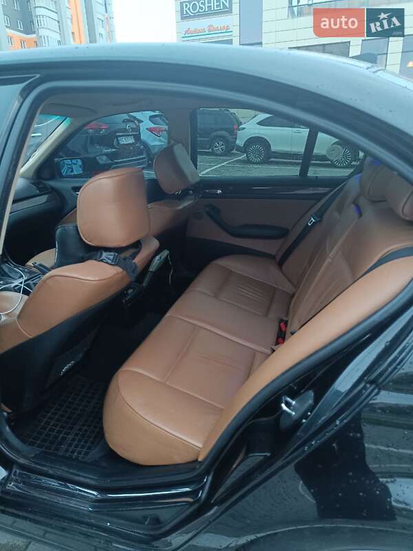 Седан BMW 3 Series 2002 в Ужгороде