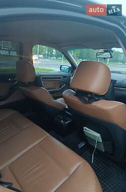 Седан BMW 3 Series 2002 в Ужгороді