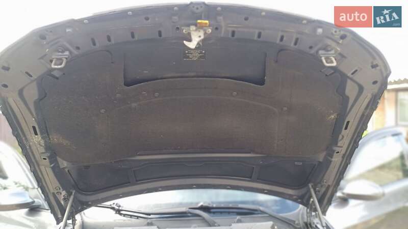 Седан BMW 3 Series 2005 в Гадяче