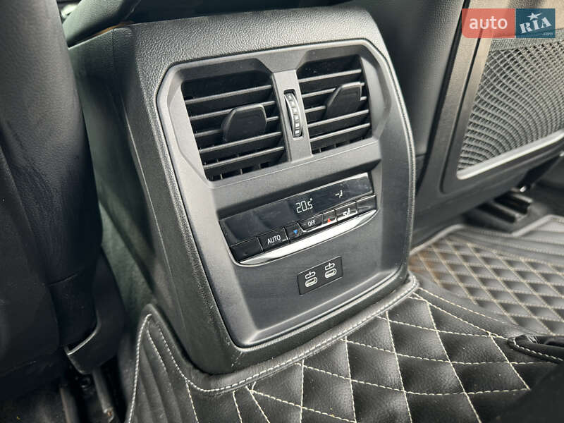 Седан BMW 3 Series 2022 в Никополе фото 14 Седан BMW 3 Series 2022 в Никополе
