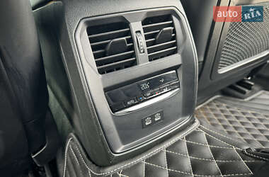 Седан BMW 3 Series 2022 в 