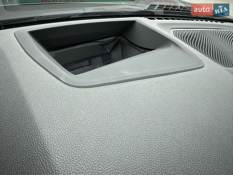 Седан BMW 3 Series 2022 в Никополе фото 26 Седан BMW 3 Series 2022 в Никополе