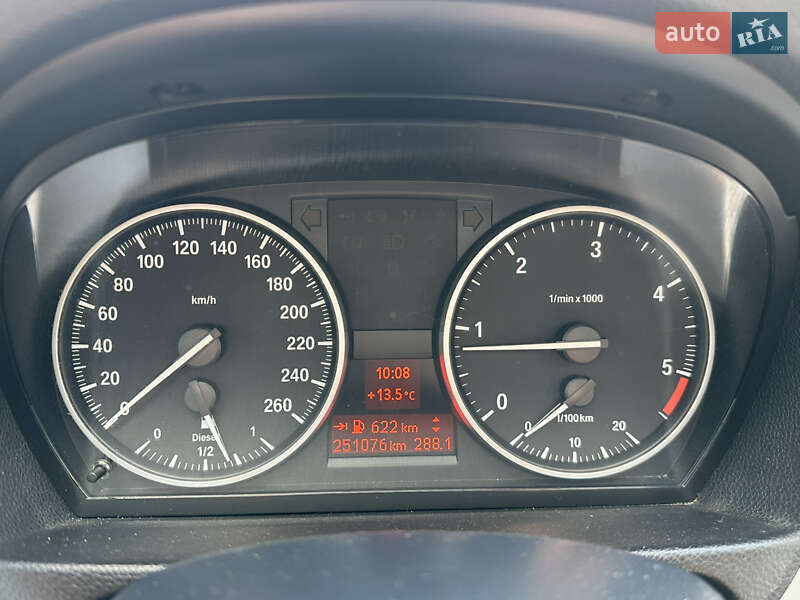 Купе BMW 3 Series 2011 в Києві
