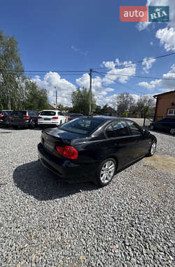 Седан BMW 3 Series 2010 в 