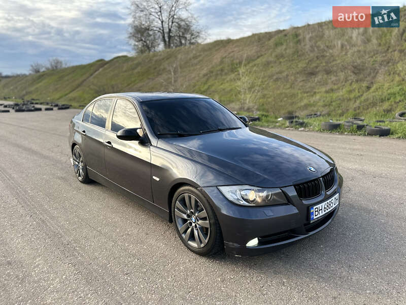 Седан BMW 3 Series 2006 в Одессе