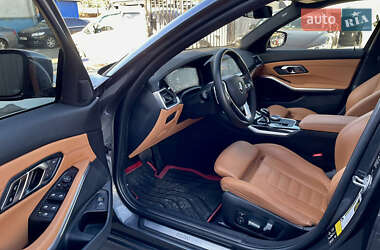 Седан BMW 3 Series 2019 в 