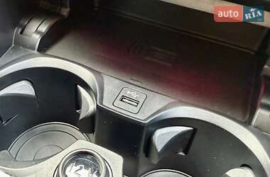 Седан BMW 3 Series 2025 в 