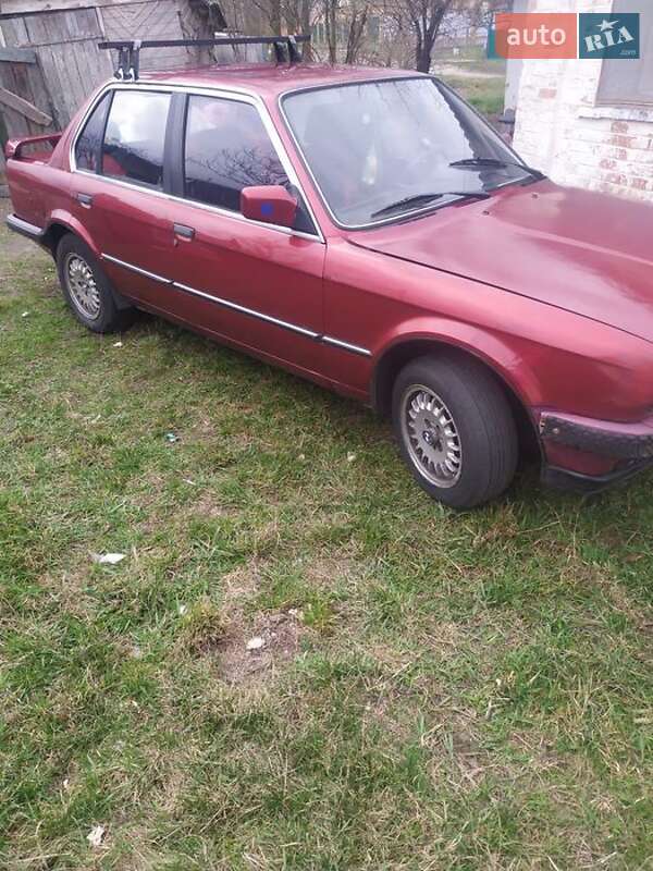 Седан BMW 3 Series 1987 в Константиновке (Краматорского района) фото 4 Седан BMW 3 Series 1987 в Константиновке (Краматорского района)