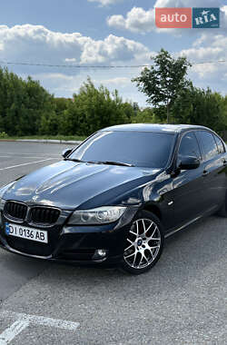 Седан BMW 3 Series 2011 в Черновцах