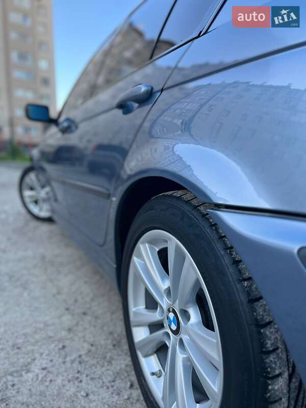 Седан BMW 3 Series 2001 в Сумах