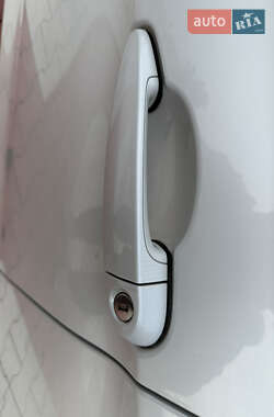 Седан BMW 3 Series 2014 в 