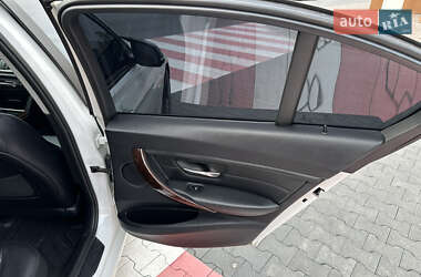 Седан BMW 3 Series 2014 в 
