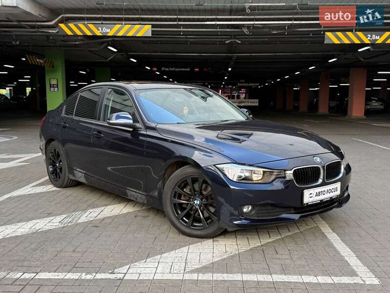 BMW 3 Series 2015