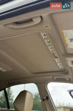 Седан BMW 3 Series 2012 в 