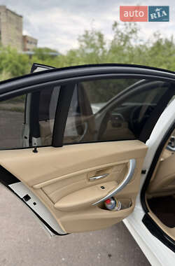 Седан BMW 3 Series 2012 в 