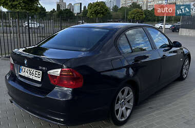 Седан BMW 3 Series 2005 в 
