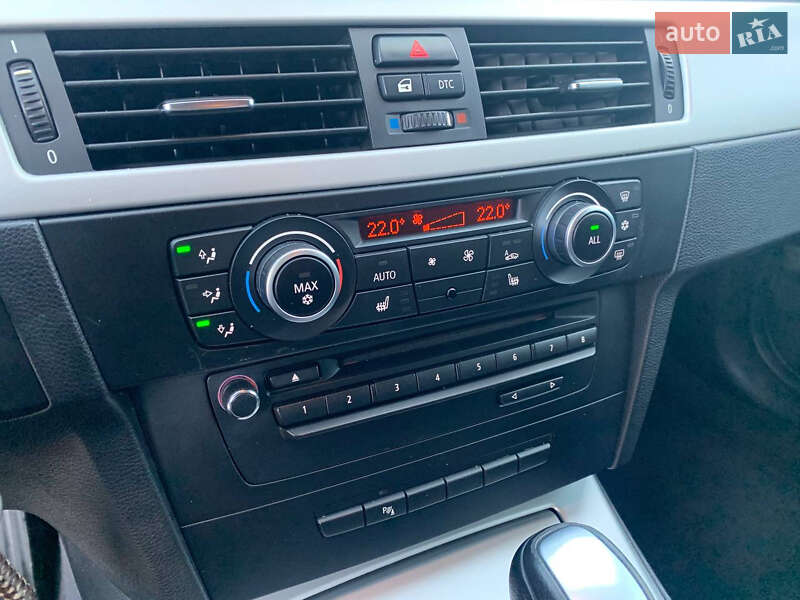 Универсал BMW 3 Series 2010 в Костополе