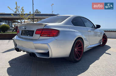 Купе BMW 3 Series 2011 в 