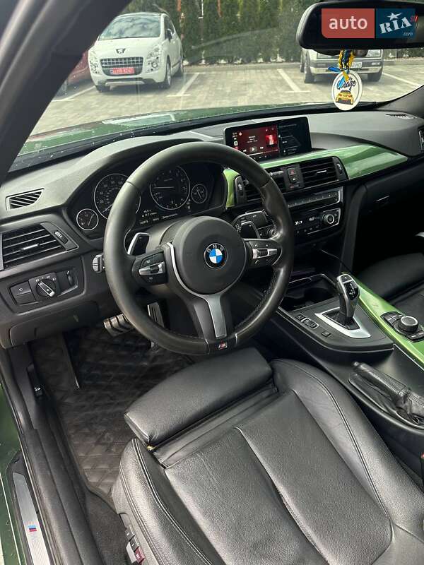 Седан BMW 3 Series 2017 в Луцке