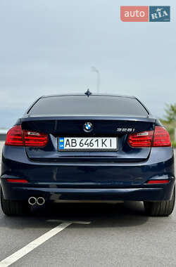 Седан BMW 3 Series 2013 в 