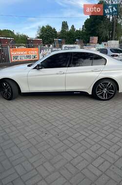 Седан BMW 3 Series 2015 в 