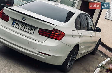 Седан BMW 3 Series 2013 в 
