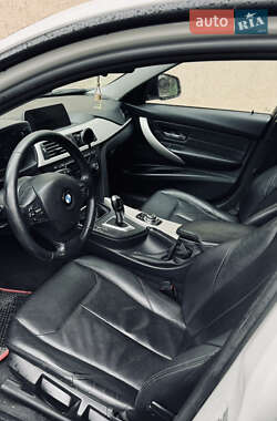Седан BMW 3 Series 2013 в 