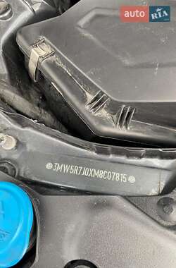 Седан BMW 3 Series 2021 в 