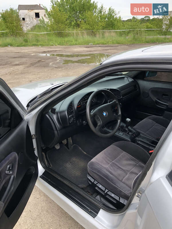 Седан BMW 3 Series 1991 в Ходорове фото 11 Седан BMW 3 Series 1991 в Ходорове