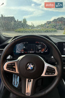 Седан BMW 3 Series 2022 в 