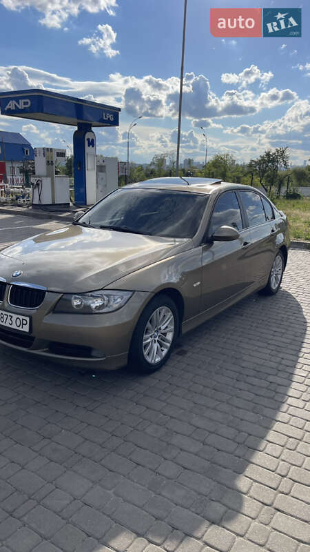 Седан BMW 3 Series 2006 в Києві