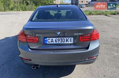 Седан BMW 3 Series 2013 в 