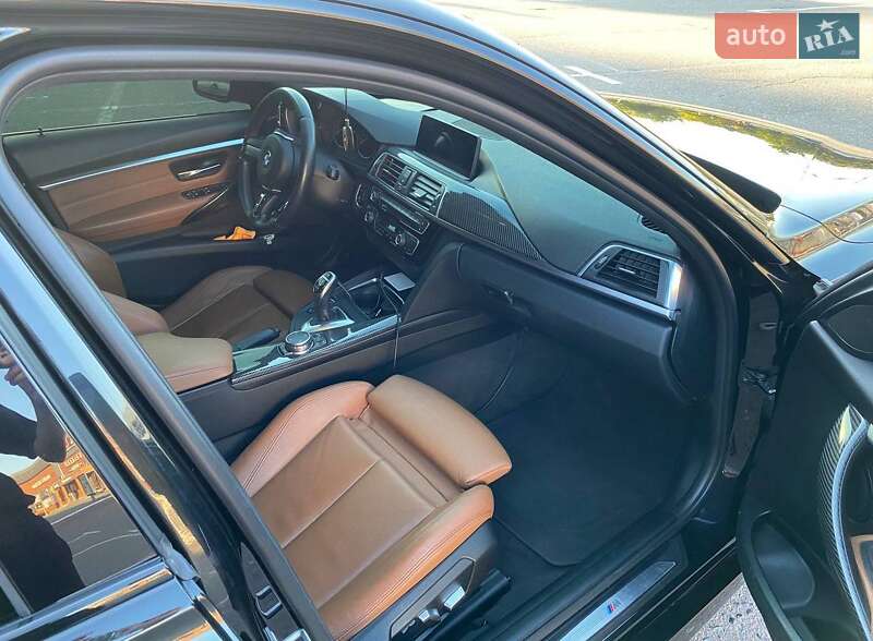 Седан BMW 3 Series 2015 в Львове