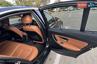 Седан BMW 3 Series 2013 в 