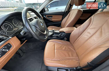 Седан BMW 3 Series 2013 в 