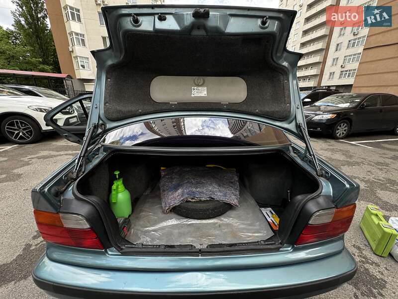 Седан BMW 3 Series 1996 в Киеве фото 18 Седан BMW 3 Series 1996 в Киеве