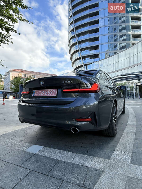 Седан BMW 3 Series 2019 в Києві