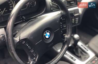 Седан BMW 3 Series 2004 в 