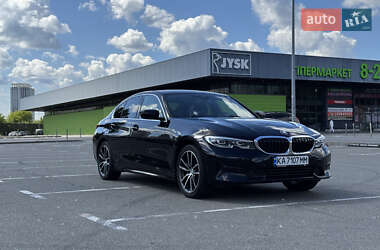 Седан BMW 3 Series 2019 в Киеве