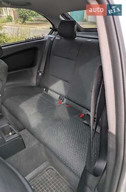 Купе BMW 3 Series 2003 в 