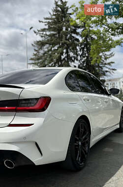 Седан BMW 3 Series 2019 в 