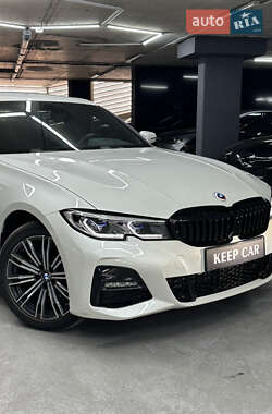 Седан BMW 3 Series 2022 в 