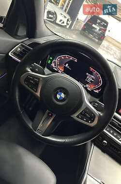 Седан BMW 3 Series 2022 в 