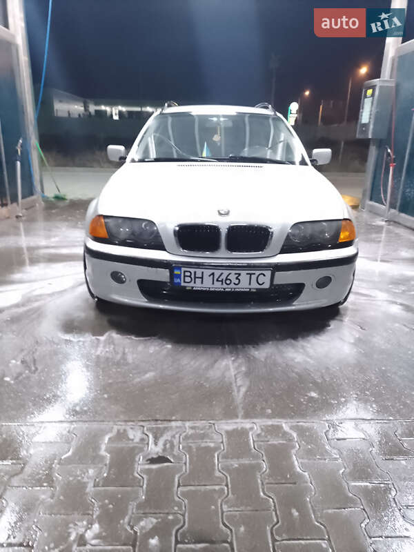 BMW 3 Series 2001