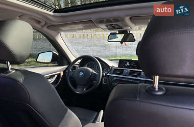 Седан BMW 3 Series 2015 в 