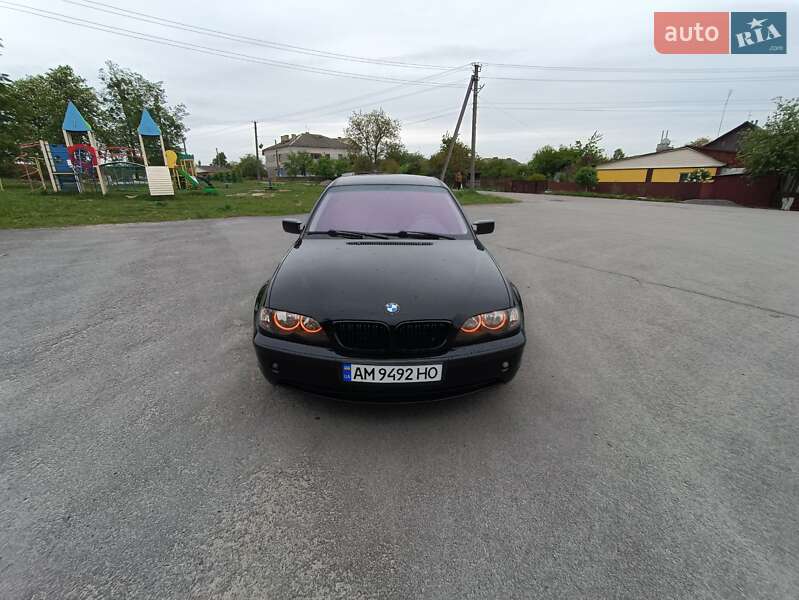 BMW 3 Series 2004